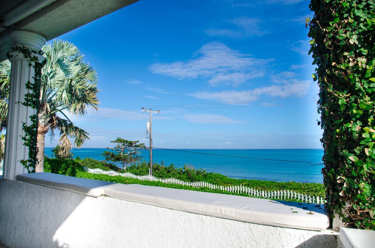 Four Bedroom Oceanfront Villa Nassau Buitenkant foto